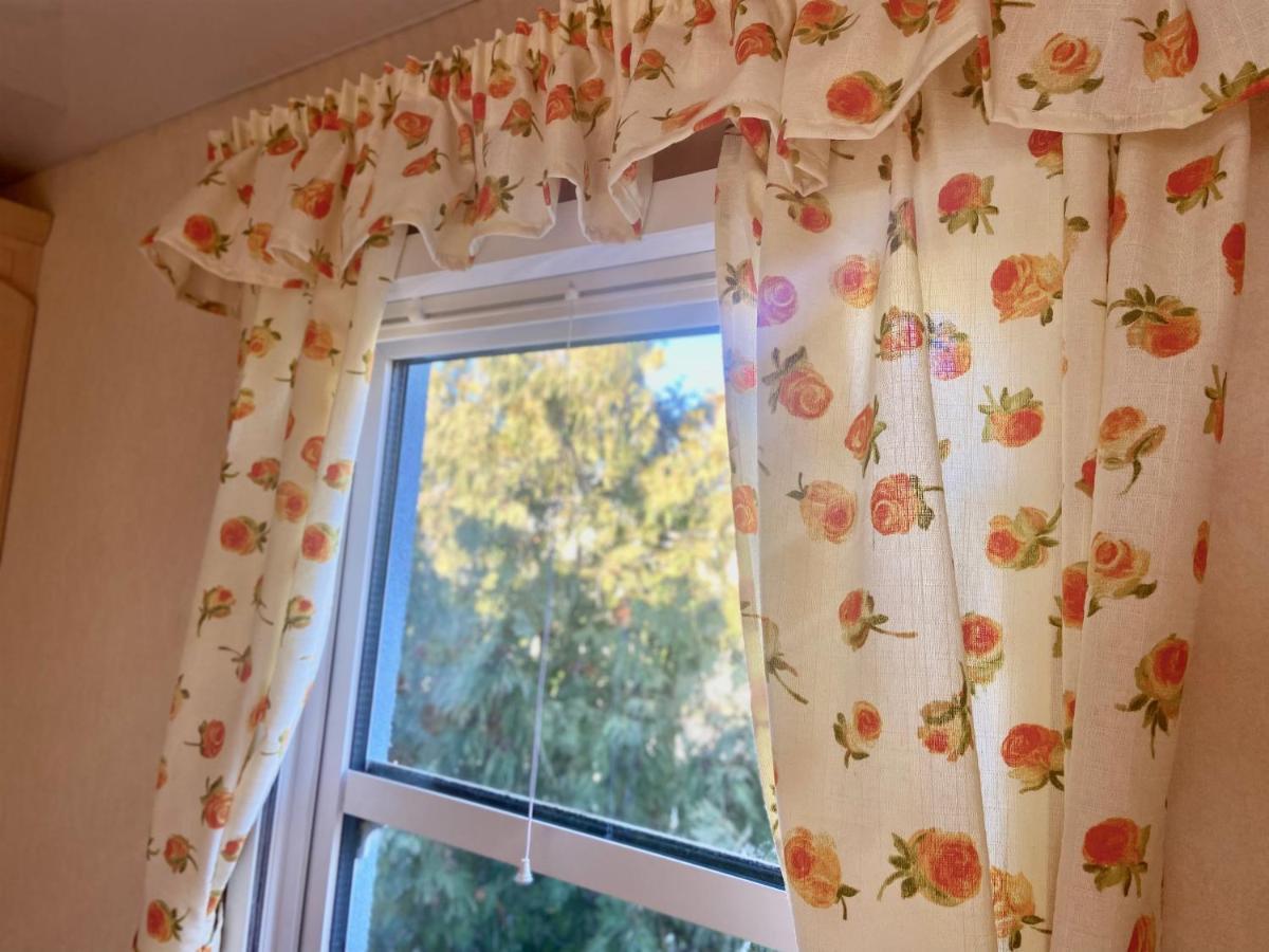 Kisvakond Vendeghaz Appartement Jeno Buitenkant foto