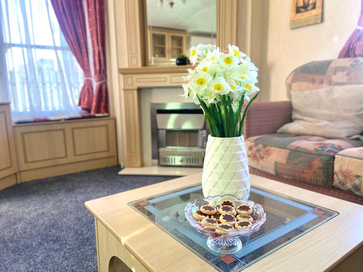 Kisvakond Vendeghaz Appartement Jeno Buitenkant foto