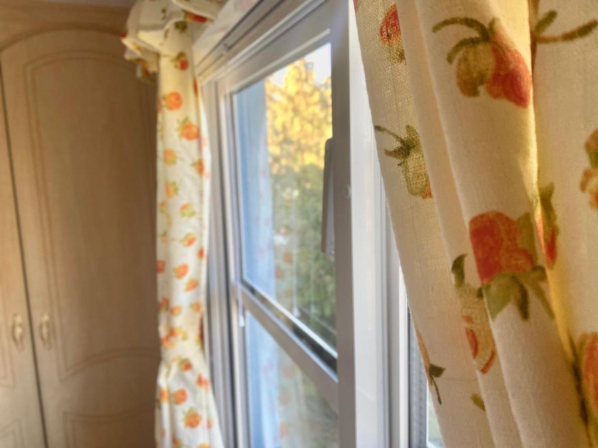 Kisvakond Vendeghaz Appartement Jeno Buitenkant foto